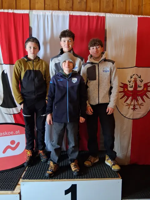 Start Nr. 3 ESV Gasteig I; vorne David Hechenberger, hinten vl. Thomas Leo, Martin Leo 
und Daniel Hechenberger