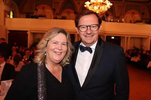3. Landtagspräsidentin Elvira Schmidt mit Landtagsabgeordnetem Rudi Silvan. | Foto: Manfred Wlasak