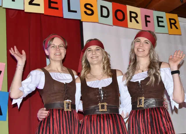 In Watzelsdorf sorgte die Faschingsshow „Wa-Wa“ für gute Unterhaltung. | Foto: Herbert Schleich