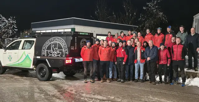 Das Team der Ischler Bergrettung hat ein neues Einsatzfahrzeug. | Foto: Bergrettung Bad Ischl
