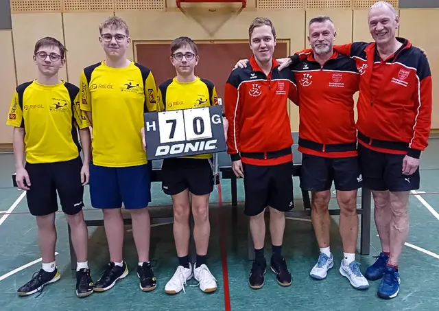 Sebastian Brausteiner, Daniel Müllauer, Tobias Brausteiner, Daniel Koller, Josef Tomes und Erich Buchinger. | Foto: Union Horn - Sektion Tischtennis