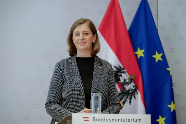 Finanzstaatssekretärin Barbara Eibinger-Miedl (ÖVP) | Foto: Sade Jerabek/MeinBezirk