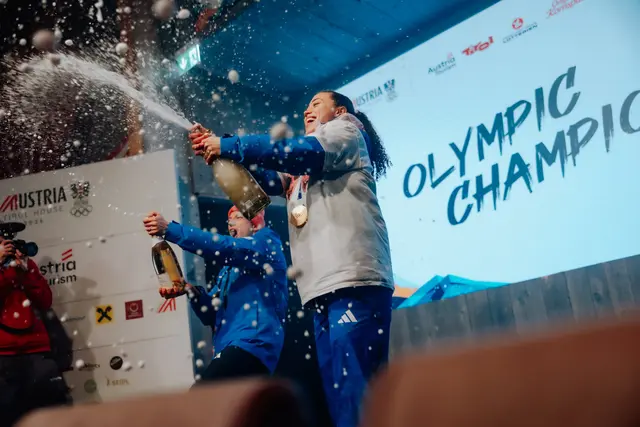 Jubel für Tirol: Mit insgesamt zehn Medaillen – drei in Gold, fünf in Silber und zwei in Bronze – zählen die Athletinnen und Athleten aus dem Land bei den Olympischen Winterspielen 2026 zu den erfolgreichsten Kräften im Olympic Team Austria. | Foto: ÖOC/Zeller/Meindl