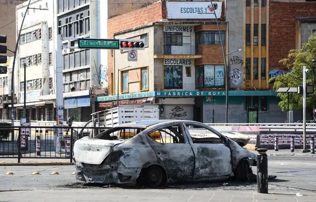 Nach der Tötung des mächtigen Drogenkartells-Boss "El Mencho" kommt es in Mexiko zu Unruhen. Das Außenministerium ruft Mexiko-Reisende zur Vorsicht auf.  | Foto: APA-Images / Eyevine / Diana Marquez Xinhua