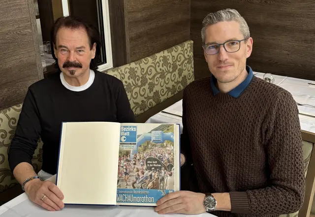Der ehemalige Geschäftsstellenleiter Johann Fraberger (links) bildete mit Redaktionsleiter Bernhard Schabauer jahrelang ein Team. | Foto: MeinBezirk