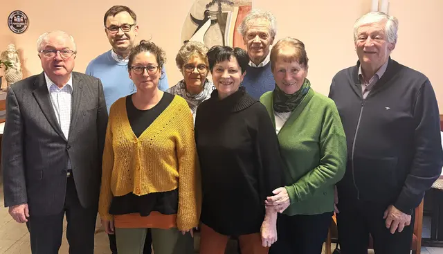 Der Vorstand von „Schule Äthiopien“ (v.l.n.r.): Manfred Fürpaß, Mag. Anton Neger, Julia Krasser, Beatrice Ranegger, Edith Krasser, Karl Posch, Juliane Weißensteiner, Peter Krasser | Foto: Polz