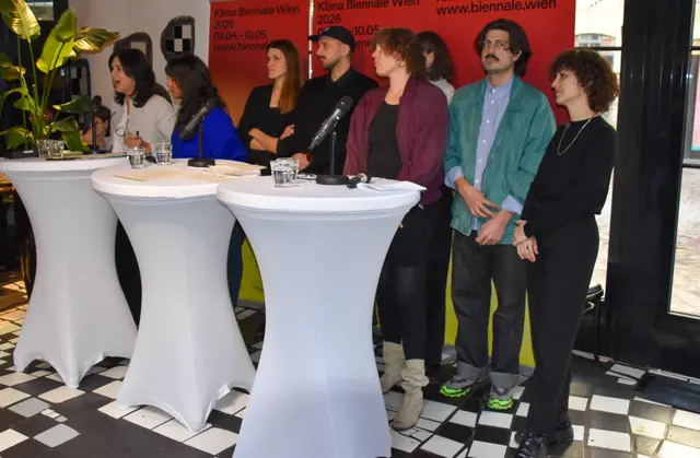 Das Team rund um die Klima Biennale hat am 23.02. die ersten Details des diesjährigen Festivals präsentiert.  | Foto: Andreas Pölzl/MeinBezirk
