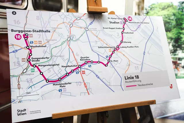 Ab 2025 soll die 18er-Bim von Burggasse-Stadthalle bus zur Dr.-Natterer-Gasse fahren.  | Foto: Alexander Mach