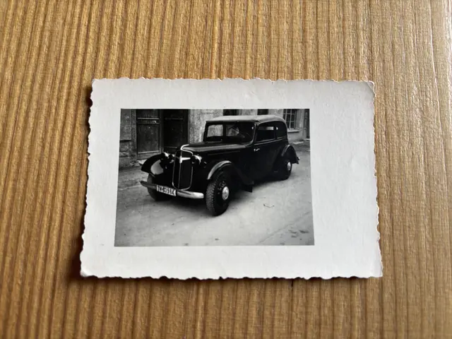 Von den Anfängen 1936 bis heute. Die Autos haben sich im Laufe der Zeit stark verändert. | Foto: Heel