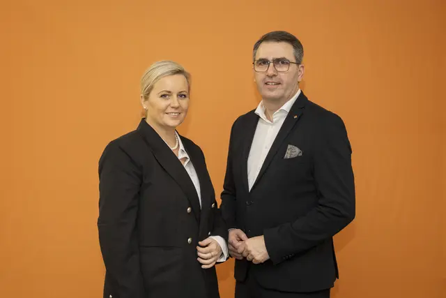 Ulrike Renner und Anton Rieder im Zuge der Bekanntgabe der strategischen Partnerschaft. | Foto: Alex Gretter