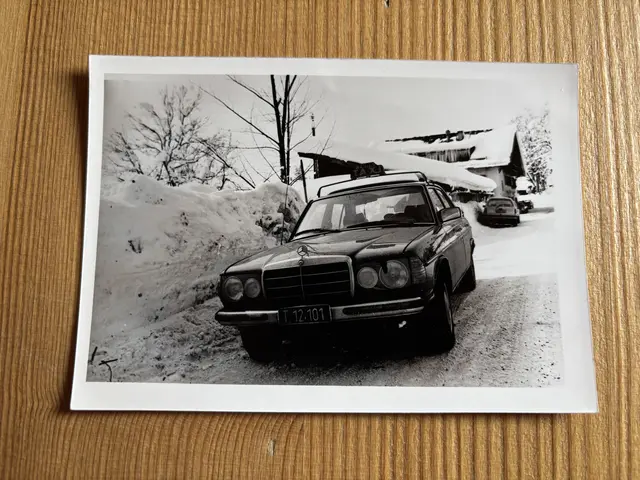 Das Fotoarchiv von Taxi Kratzer ist beeindruckend. | Foto: Heel
