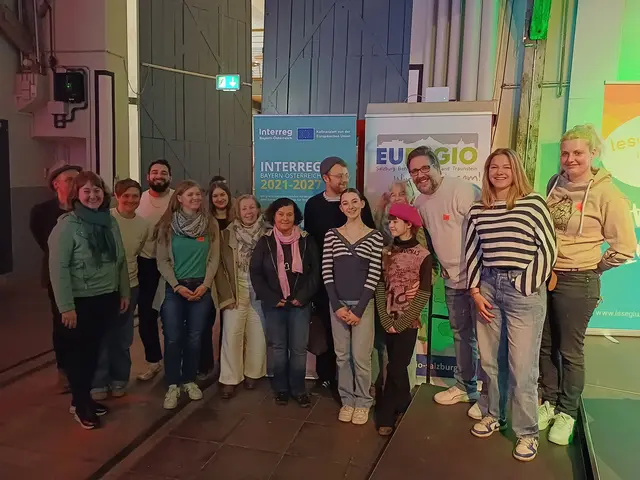 Das Projekt „grenzüberschreibend“ brachte kreative Stimmen aus Salzburg und Bayern zusammen. | Foto: Stadtgemeinde Hallein