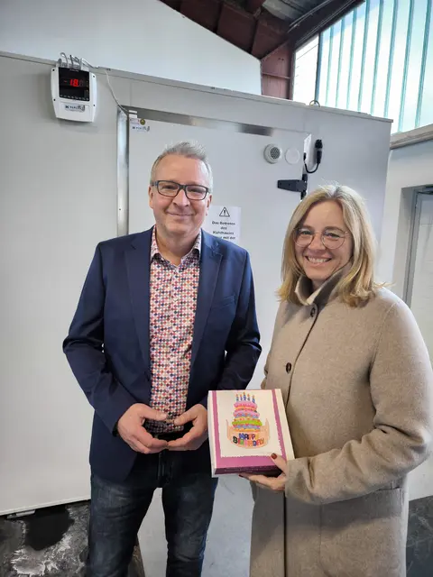 Mahlzeit-Geschäftsführer Markus Baumann und die Welser Vizebürgermeisterin Christa Raggl Mühlberger (FPÖ). | Foto: Mahlzeit