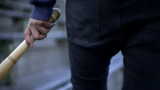 Ein Überfall auf einen 17-Jährigen konnte geklärt werden. (Symbolfoto) | Foto: stock.adobe.com/at/motortion