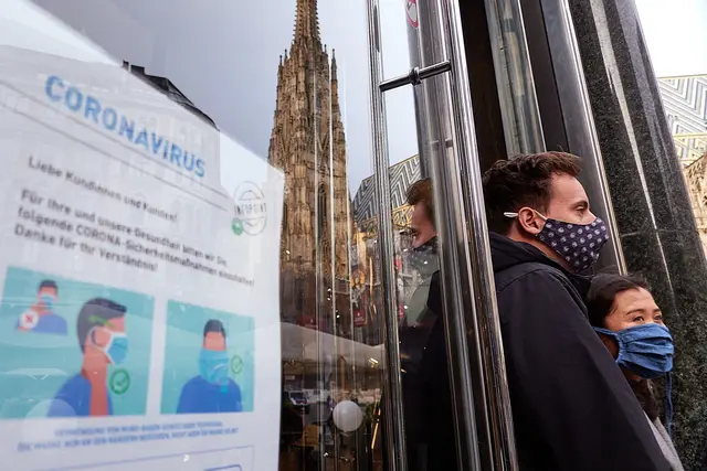 Im Februar 2020 war sich wohl noch niemand bewusst, welche gesellschaftlichen Auswirkungen das Virus haben sollte. | Foto: APA-Images / Eyevine / Georges Schneider Xinhua