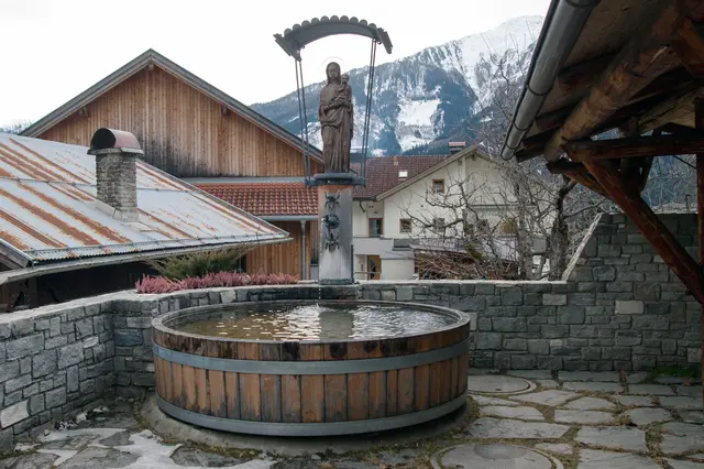 Stanz: Dorfbrunnen bei Haus Nr. 48 | Foto: © by Ing. Günter Kramarcsik