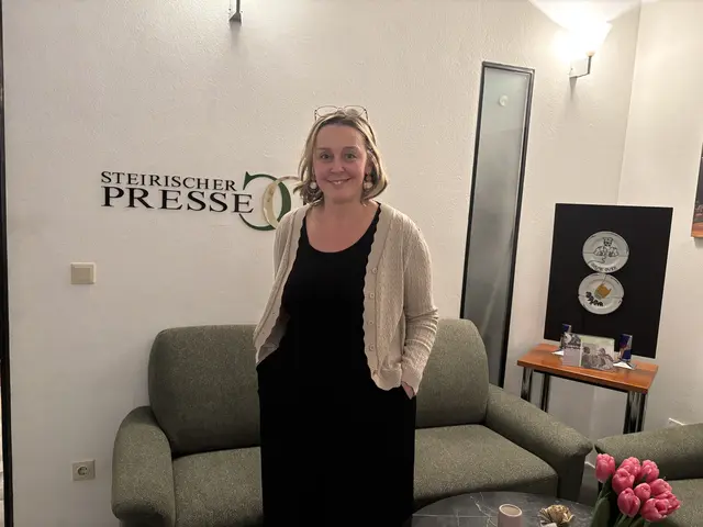 Sprechtrainerin Christiane Stöckler war am Dienstag im Presseclub zu Gast und gab ihren Erfahrungsschatz an die anwesenden Journalistinnen und Medienschaffenden weiter. | Foto: MeinBezirk/C.Gassler