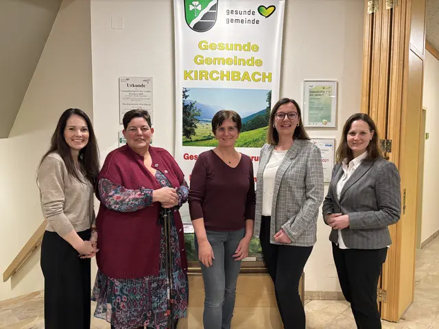 Von links: Ingrid Gritschacher, Sigrid Themeßl-Huber, 
Ingrid Gassmayer, Barbara Plunger, Julia Kusternigg | Foto: MeinBezirk/Carmen Rienzner