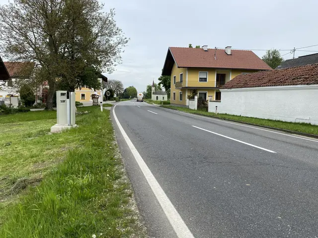 Der Verein "Lebensraum B148" fordert weiterhin eine Lösung für die verkehrsgeplagten Anrainer entlang der vielbefahrenen, unfallträchtigen Bundesstraße. Jedoch eine, die in der Bevölkerung akzeptiert wird. | Foto: MeinBezirk
