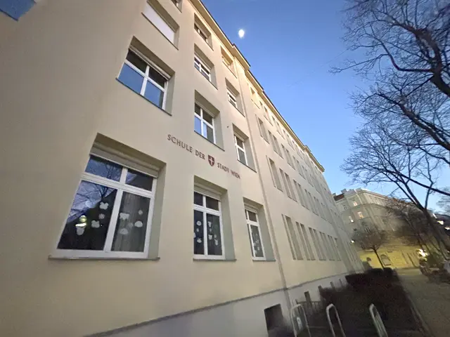 Die Suche nach den Kindern läuft auch am Donnerstag auch Hochtouren. | Foto: Johannes Reiterits/MeinBezirk