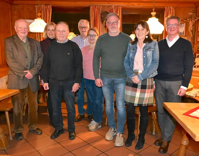 Kurt Leitzenberger, Sabine Triml, Gerhard Habl, Andreas und Bettina Daxböck, Wolfgang Grünbichler, Gertrud Kirchner und Heinz Luger. | Foto: PCC