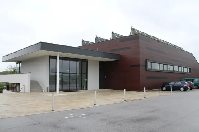 Die Veranstaltung findet im Kulturzentrum Hallwang statt.