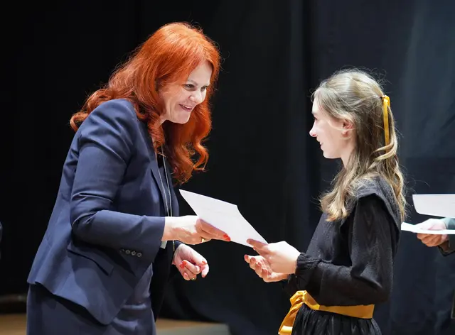 Bildungslandesrätin Cornelia Hagele betont die Bedeutung musikalischer Bildung für die Entwicklung von Persönlichkeit, Disziplin und Teamgeist. | Foto: Land Tirol/Neuner