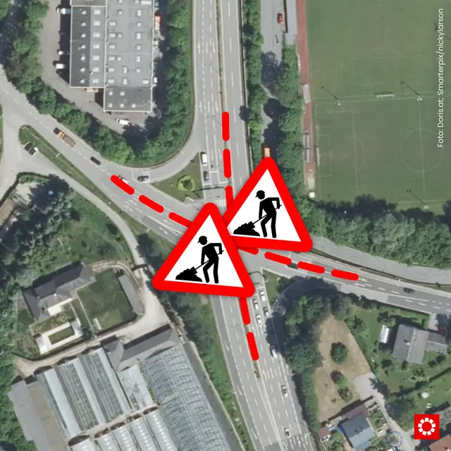 Die Ampelanlage auf der Traunufer-Landesstraße in Thalheim soll nun erneuert werden: Es kommt zu Sperren. | Foto: doris.at, Smarterpix/nickylarson