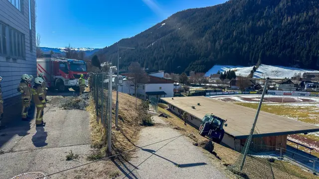 Zu einer Traktorbergung war die Hauptwache der Feuerwehr Tamsweg am 27. Februar 2026, um 10:59 Uhr, alarmiert worden.  | Foto: BSBÖ OVI Keidel Thomas