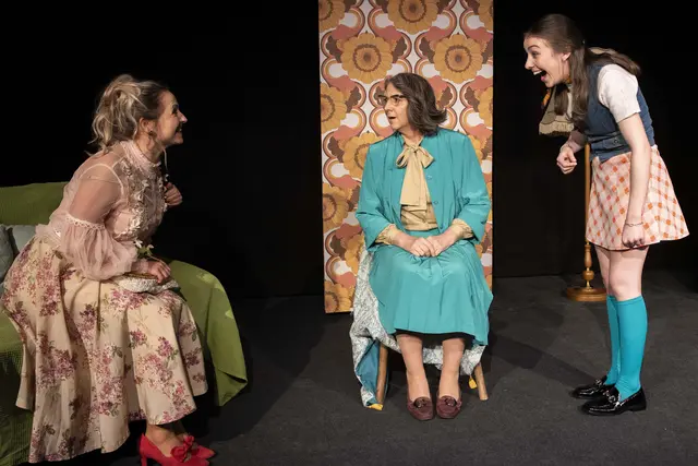 Eine überaus gelungene Premiere mit dem Theaterklassiker "Pension Schöller" feierte die MimusBühne Waldhausen am Samstag, 28. Februar, im voll besetzten Saal im Gasthaus Hader.  | Foto: Hans Hofer