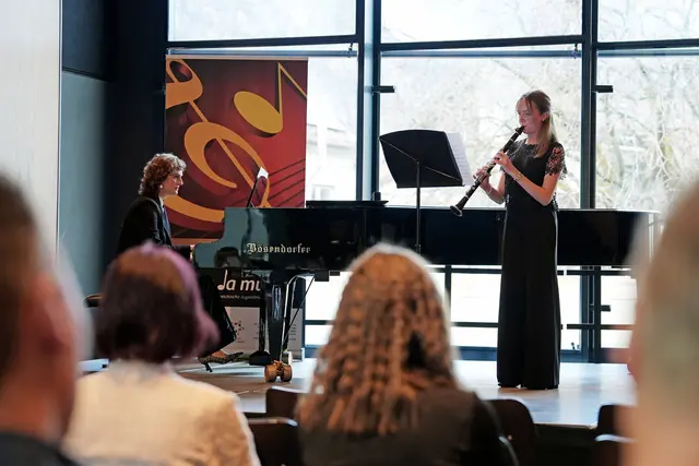 Tiroler Nachwuchsmusiker präsentieren beim Landeswettbewerb „prima la musica“ ihr Können auf den Bühnen von Erl und Ebbs. | Foto: Land Tirol/Neuner