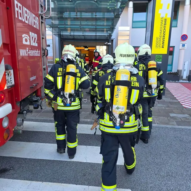Die Feuerwehr konnte den Brand schnell unter Kontrolle bringen.  | Foto: Stadtfeuerwehr Eisenstadt