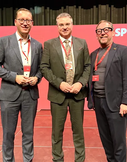 Im Bild: Bgm. Georg Djundja, GVV-Bundesvorsitzender Wolfgang Kocevar und Bgm. Hansjörg Obinger | Foto: GVV Salzburg