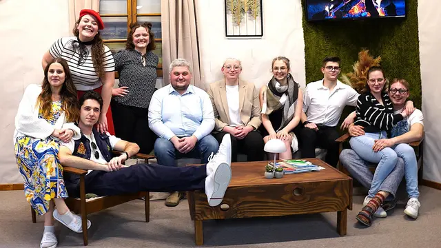 Die Schauspieler der Landjugend Pölla bringen die Zuschauer mit dem Stück "Das Hotel zum wahren Wahnsinn" wieder gewaltig zum Lachen. | Foto: Franz Fichtinger