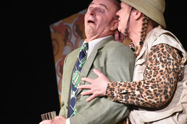 Eine überaus gelungene Premiere mit dem Theaterklassiker "Pension Schöller" feierte die MimusBühne Waldhausen am Samstag, 28. Februar, im voll besetzten Saal im Gasthaus Hader.  | Foto: Robert Zinterhof