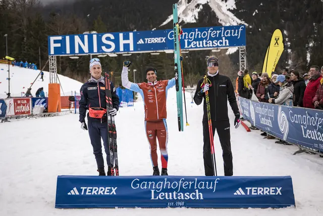 Der überragende Mann des Wochenendes kam mit einer Zeit von 01:50:27 ins Ziel und hieß erneut Fabian Stocek. | Foto: © Region Seefeld