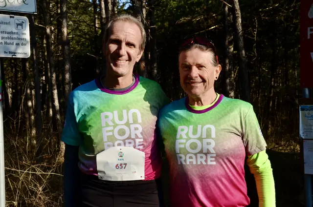 Karl Stefan und Erhard Trinkl, begeistere Läufer,  sind mit zehn Kilometern pro Mann mit dabei. | Foto: Elisabeth Peinsipp