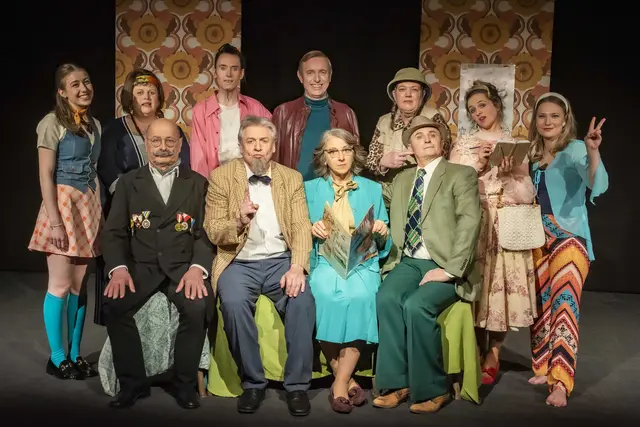 Eine überaus gelungene Premiere mit dem Theaterklassiker "Pension Schöller" feierte die MimusBühne Waldhausen am Samstag, 28. Februar, im voll besetzten Saal im Gasthaus Hader.  | Foto: Hans Hofer