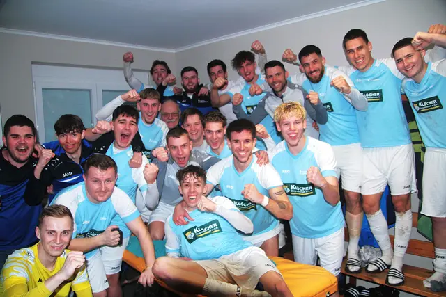 So sehen Sieger aus - Korkisch Rotenturm startete mit einer starken Leistung in die Rückrunde der 2. Liga Süd und gewann gegen Rechnitz im Bezirksderby verdient mit 2:1. | Foto: Peter Seper