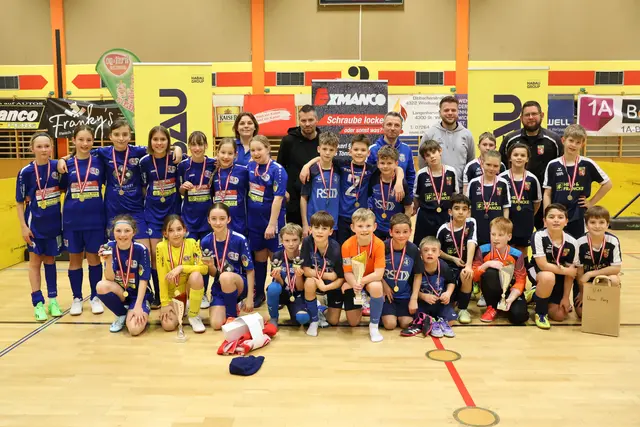 Die Top 3 im U11-Bewerb: Union Bad Kreuzen siegte vor Union Perg und den starken Girls Baumgartenberg/Naarn/Perg/Windhaag. | Foto: Askö Perg