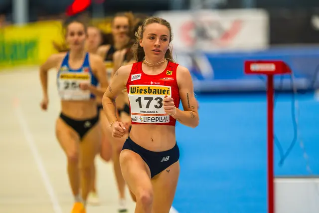 Caroline Bredlinger sicherte sich bei den Hallen-Staatsmeisterschaften in der Sport Arena Wien Gold über 800 und 1.500 Meter.  | Foto: ÖLV / @amri.sports