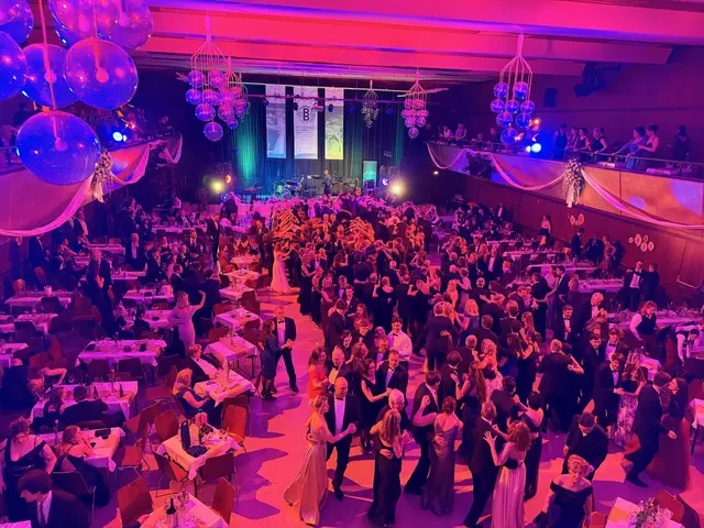 Der 19. Babenberger Business Ball war ein voller Erfolg.  | Foto: Markus Fuchs