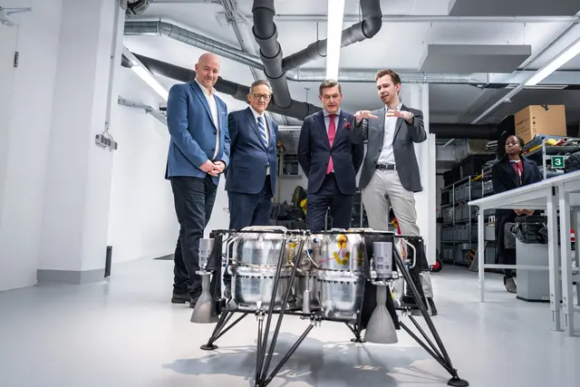 Kampf gegen absichtlich herbeigeführte GPS-Störung: Ein Satellit, entwickelt von einem Wiener Unternehmen, könnte die Lösung bringen. | Foto: BMIMI/Tobias Holzer