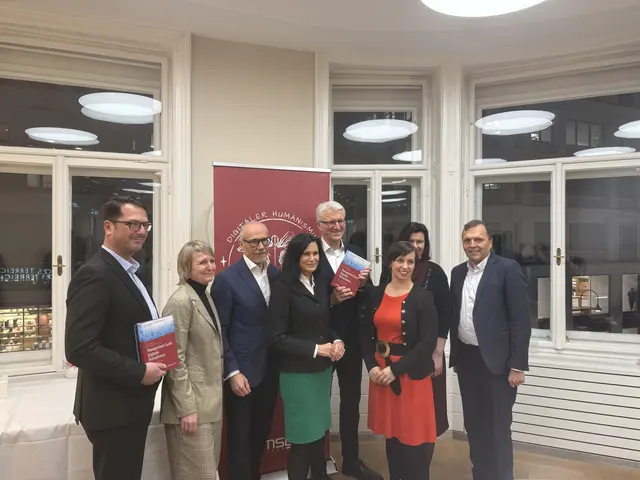 Digitalisierungsexperte Martin Giesswein und der CEO von msg Plaut, Georg Krause, haben den Sammelband "Management Guide Digitaler Humanismus" verfasst und im Management Club Wien vorgestellt.  | Foto: msg Plaut