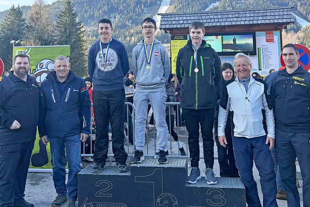 Siegerehrung Ski 1 mit Jonas Scheidl, Luca Gföller und Fabian Muthsam | Foto: NÖ Feuerwehrjugend