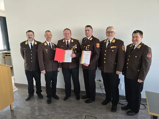 Im Rahmen der Veranstaltung wurden verdiente Mitglieder geehrt, ausgezeichnet und befördert. | Foto: BFKDO Neusiedl am See