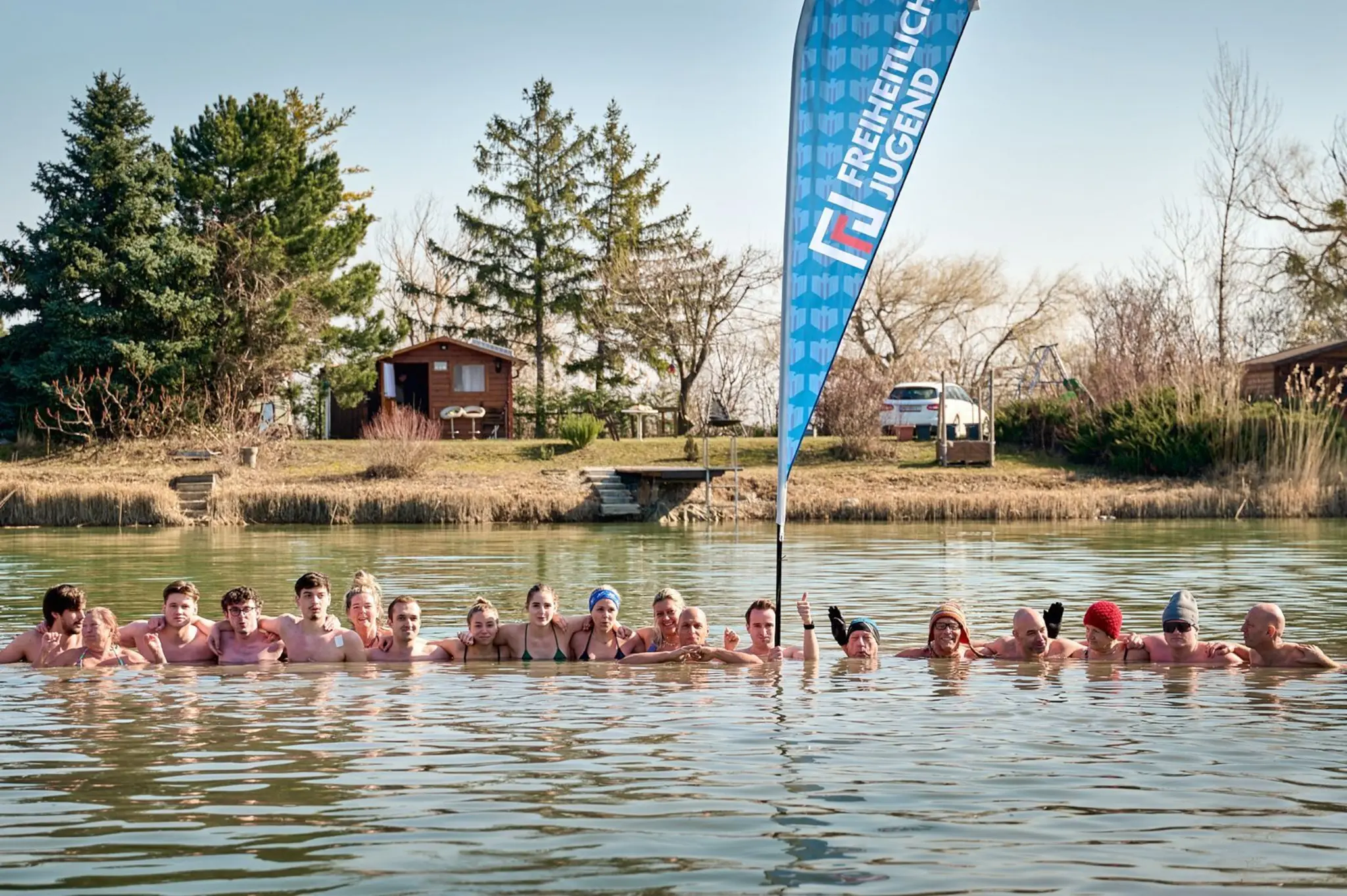 Bezirk Mödling: Eisschwimmtour 2026 der Freiheitlichen Jugend in Wiener ...