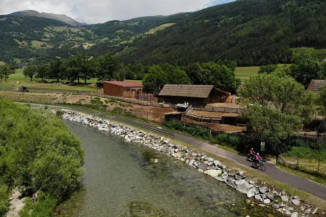 Der Maltatal-Radweg führt über seine gesamte Strecke immer entlang des Flusses Malta und direkt am Eselpark vorbei. | Foto: Maltatal.rocks