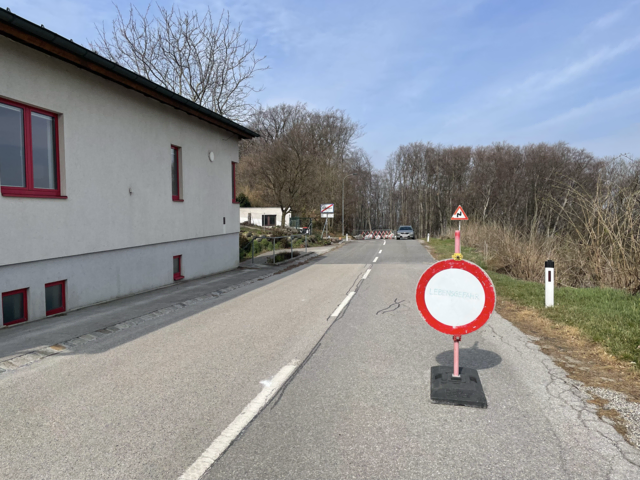 Die Sanierung der Straße von Hadersfeld hinunter nach Greifenstein gestaltete sich aufwändiger als erwartet | Foto: MeinBezirk/Seebacher