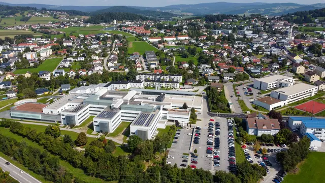 Ernst Fischer hat einen Leserbrief zum Thema "Krankenhäuser" verfasst. Darin lobt er auch das Klinikum Rohrbach.  | Foto: Klinikum Rohrbach